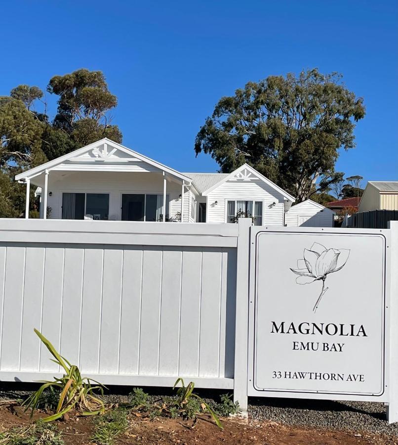 Magnolia Villa Emu Bay ภายนอก รูปภาพ